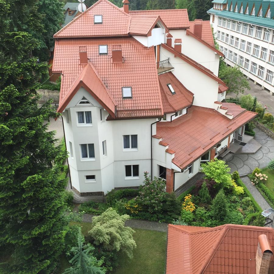 Hotel Radiola 야렘체 외부 사진