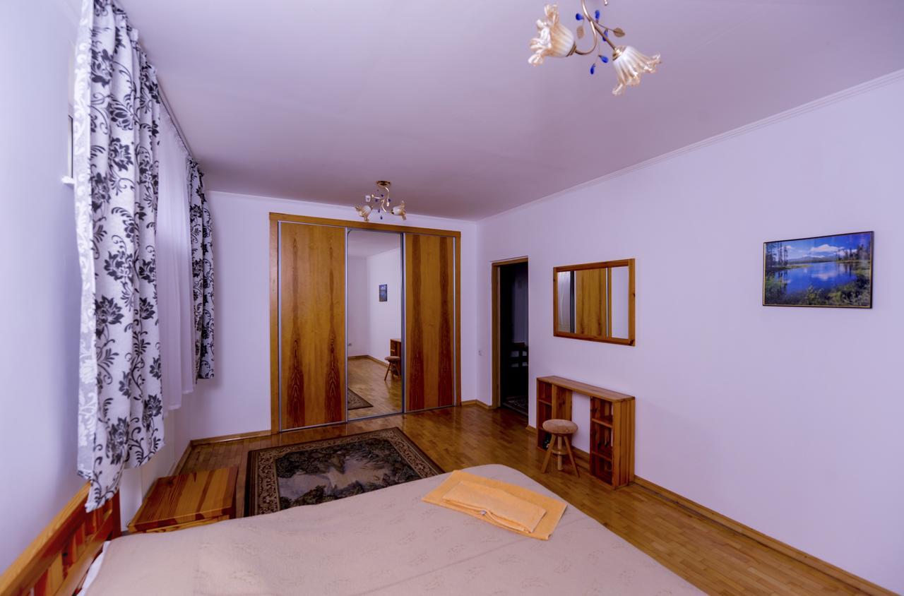 Hotel Radiola 야렘체 외부 사진
